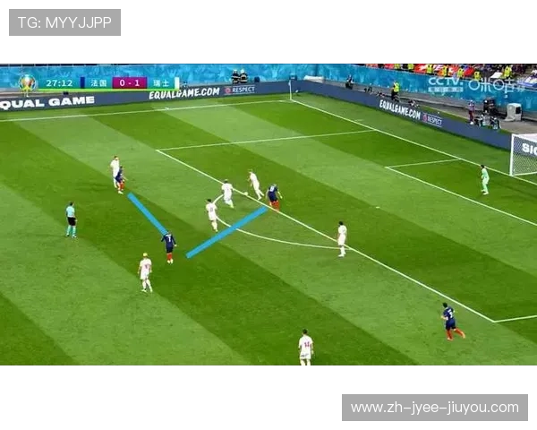 足球运动变异趋势是否预示着战术风格多元化的极端演化